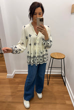Load image into Gallery viewer, Rozen Top - Cream
