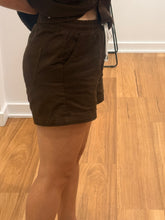 Load image into Gallery viewer, Torah Short - Choc
