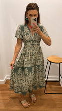 Load image into Gallery viewer, Mina Sleeve Dress
