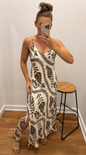 Load image into Gallery viewer, Calla Dress - Choc
