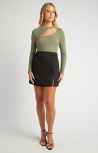 Load image into Gallery viewer, Twisted Rib Knit - Khaki
