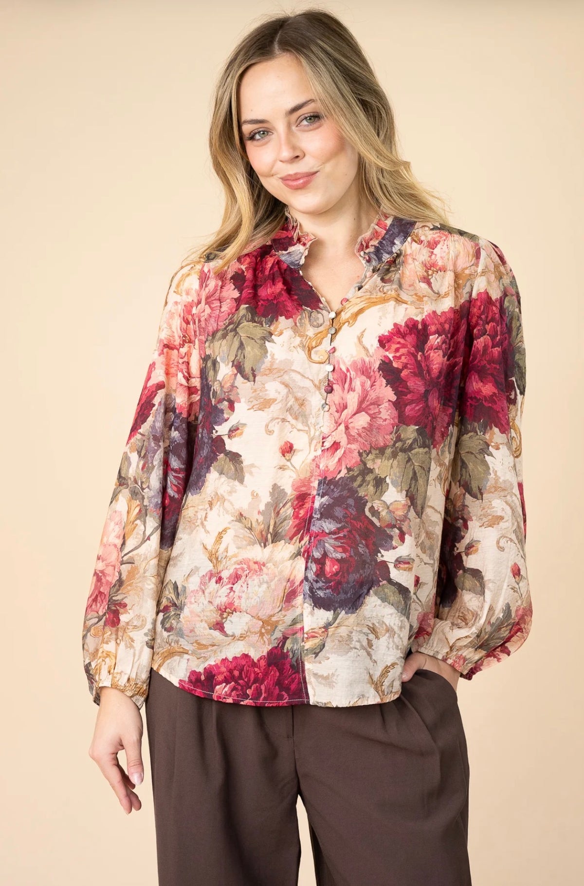 Victoria Top