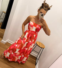 Load image into Gallery viewer, Seven Oaks Dress
