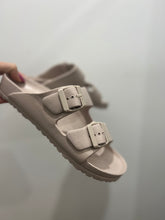 Load image into Gallery viewer, Human &#39;Ripe&#39; Slide - Cool Grey
