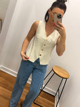 Load image into Gallery viewer, Harlen Linen Vest - Natural
