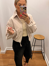 Load image into Gallery viewer, Ivy Jacket- Light pink
