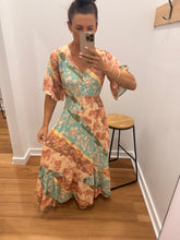 Load image into Gallery viewer, Rosalyn Maxi Dress
