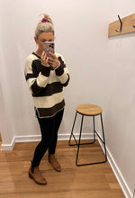Load image into Gallery viewer, Korora Knit - Latte
