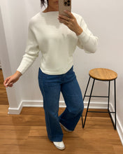 Load image into Gallery viewer, Sunday Top - White
