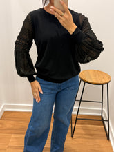 Load image into Gallery viewer, Millie Lace Sleeve
