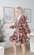 Load image into Gallery viewer, Lumina Dress
