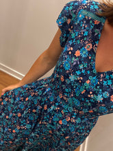 Load image into Gallery viewer, Joylin Dress

