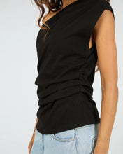 Load image into Gallery viewer, Soho tee  - Black
