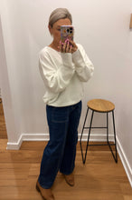 Load image into Gallery viewer, Riverford Knit - White
