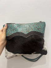 Load image into Gallery viewer, Zapata Side Bag
