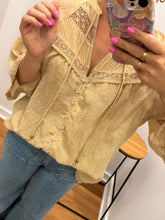 Load image into Gallery viewer, Dunes Top
