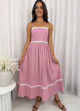 Load image into Gallery viewer, Arrowfeild Maxi Dress - Pink
