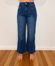 Load image into Gallery viewer, Tyrell Jean
