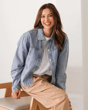 Load image into Gallery viewer, Shelby Denim Jacket
