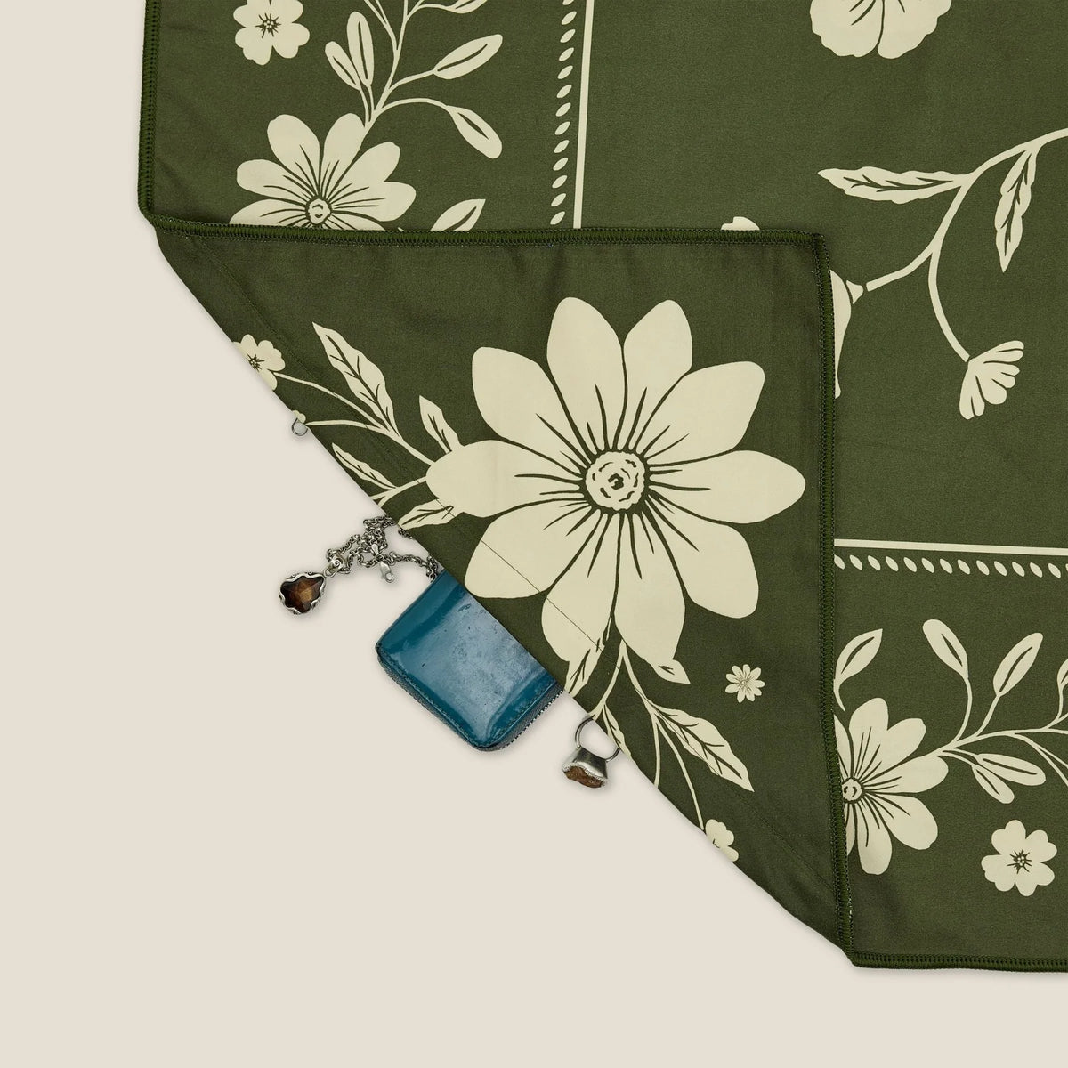 Eden Sand free beach towel