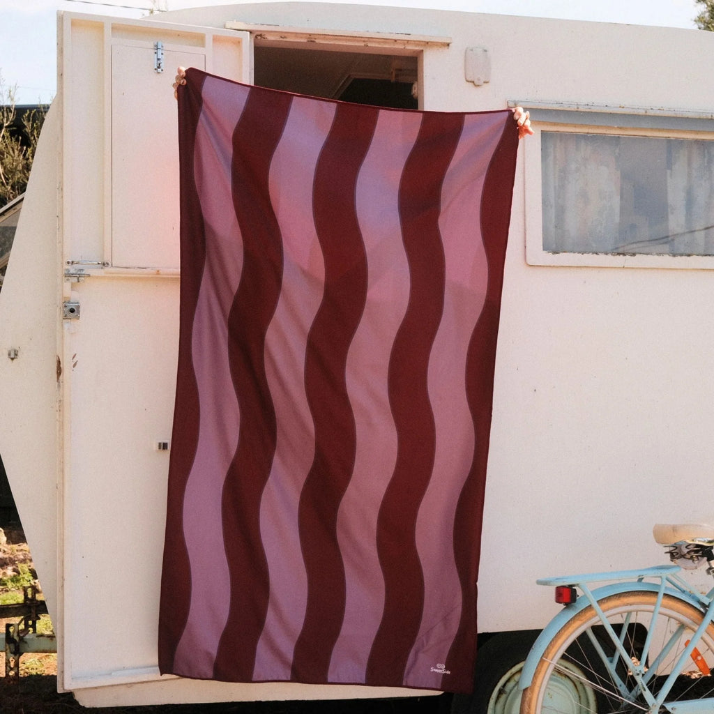 Jagger Shiraz Sand Free Towel
