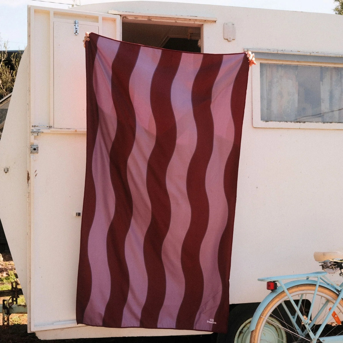 Jagger Shiraz Sand Free Towel