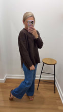 Load and play video in Gallery viewer, Wren Knit - Choc
