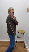 Load and play video in Gallery viewer, Wilson Knit
