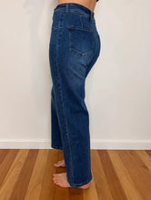 Load image into Gallery viewer, Tyrell Jean
